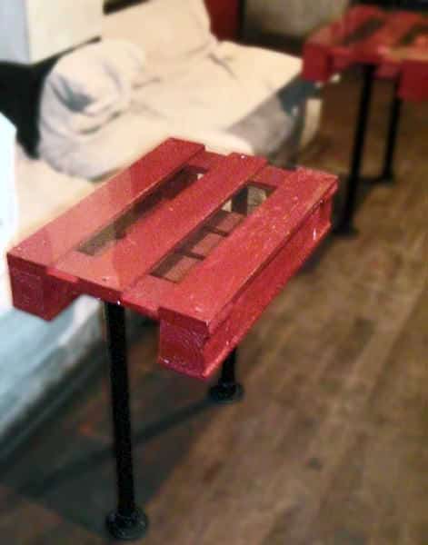 Nigth Club Pallet Tables Pallet Desks & Pallet Tables Nigth Club Pallet Tables Pallet Desks & Pallet Tables