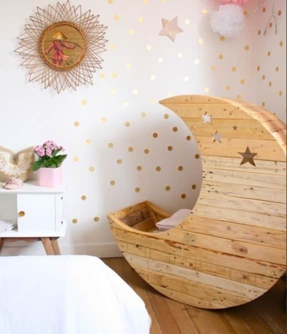 Moon Cradle Made Out of Wooden Pallets Fun Pallet Crafts for Kids Moon Cradle Made Out of Wooden Pallets Fun Pallet Crafts for Kids