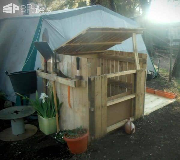 Easy Upcycled Pallet Into Compost Bin Pallet Planters & Compost Bins 59744_638506322831284_1001420269_n