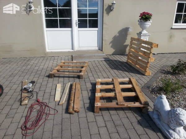 Stenildhuset Bench Made Out Of Three Recycled Pallets Pallet Benches, Pallet Chairs & Stools 