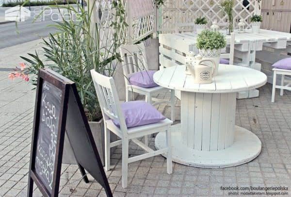 Cafe Garden Made Of Recycled Pallets, Spools & Crates Lounges & Garden Sets IS_1-IMG_1591