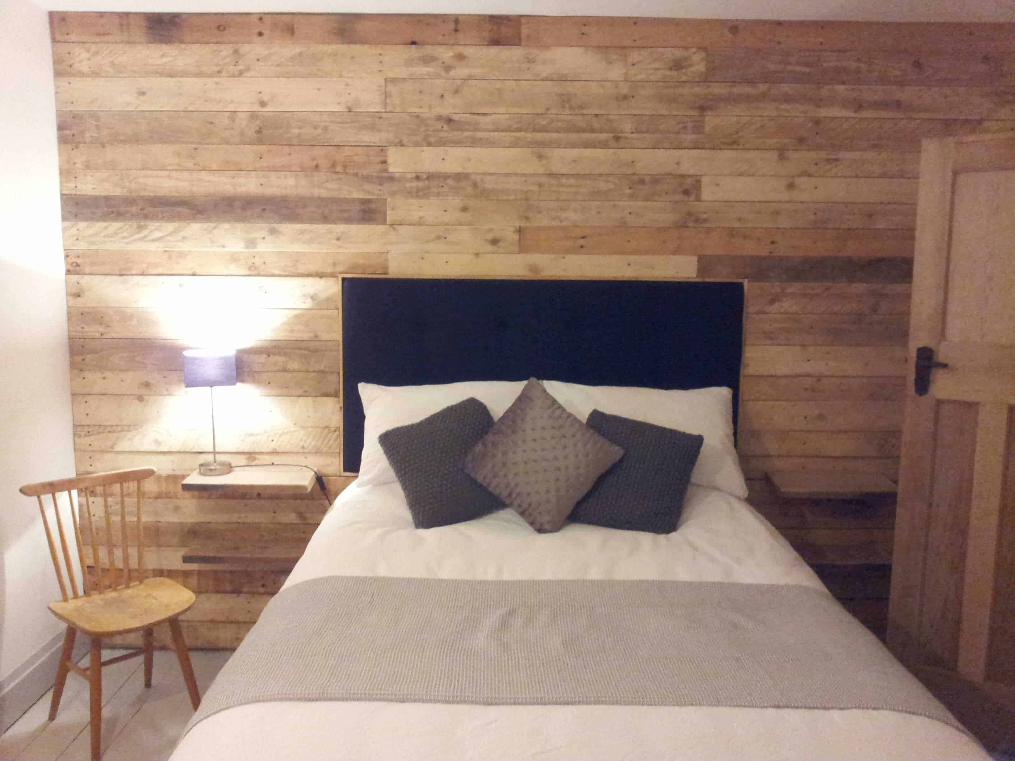 Pallet Wood Wall • 1001 Pallets