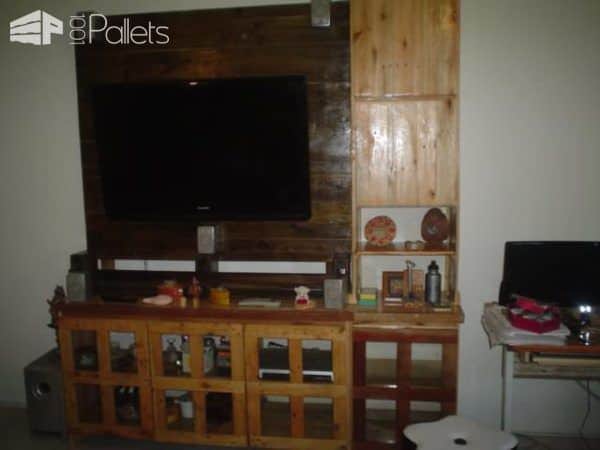 Moveis Feito De Palet / Furniture Made From Reclaimed Pallets Pallet TV Stands & Racks Moveis Feito De Palet / Furniture Made From Reclaimed Pallets Pallet TV Stands & Racks