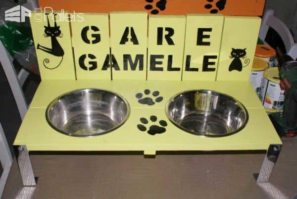 Porte Gamelles Chat / Pallet Cat Bowls Animal Pallet Houses & Pallet Supplies Porte Gamelles Chat / Pallet Cat Bowls Animal Pallet Houses & Pallet Supplies
