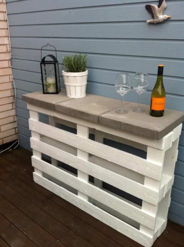 Easy DIY Project: Pallet Outdoor Bar • Pallet Ideas • 1001