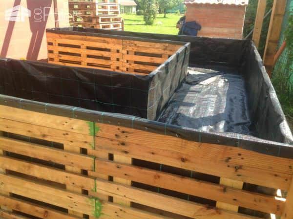 Elevated Pallet Garden Planters Pallet Planters & Compost Bins 41