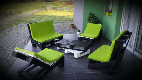 Pallet Terrace – Black & Green Combination Lounges & Garden Sets Pallet Benches, Pallet Chairs & Stools Pallet Terrace – Black & Green Combination Lounges & Garden Sets Pallet Benches, Pallet Chairs & Stools