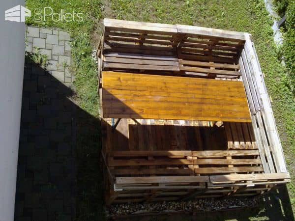 Terrace Deck Made Out Of Repurposed Pallets Pallet Floors & Decks Pallet Terraces & Pallet Patios 