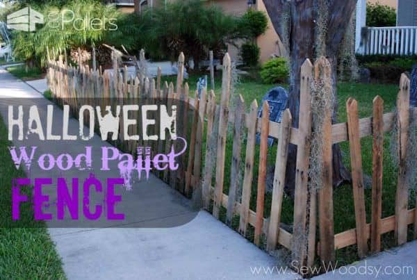 22 Superb Halloween Decorations9