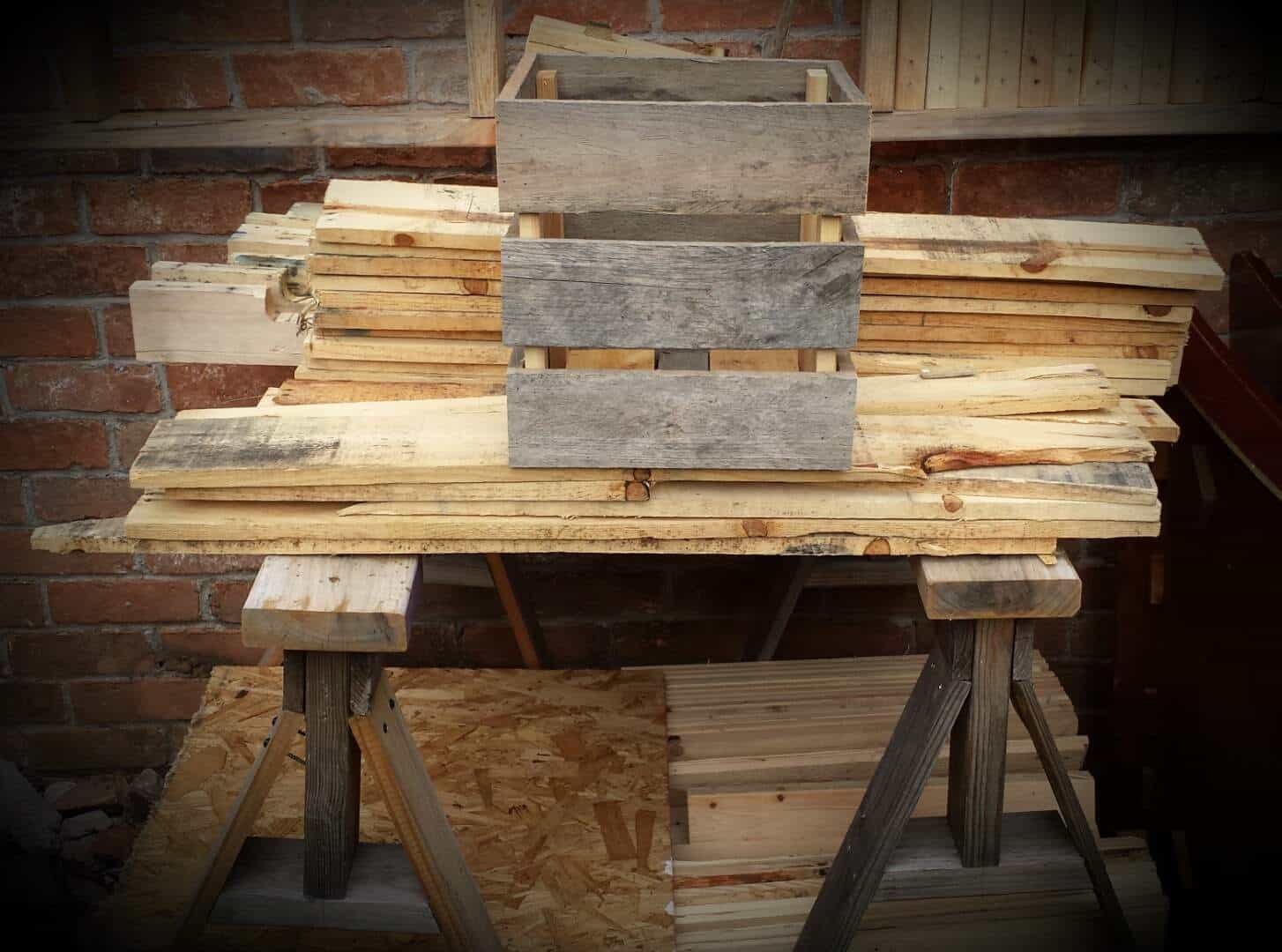 Pallet Rustic Crate • 1001 Pallets