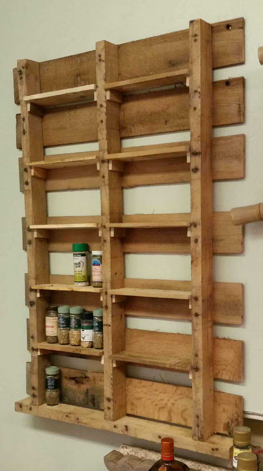 Spice Rack from Upcycled Pallet • 1001 Pallets