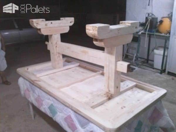 Monastery Coffee Table Made From a Big Wooden Pallet Pallet Desks & Pallet Tables CAM00821