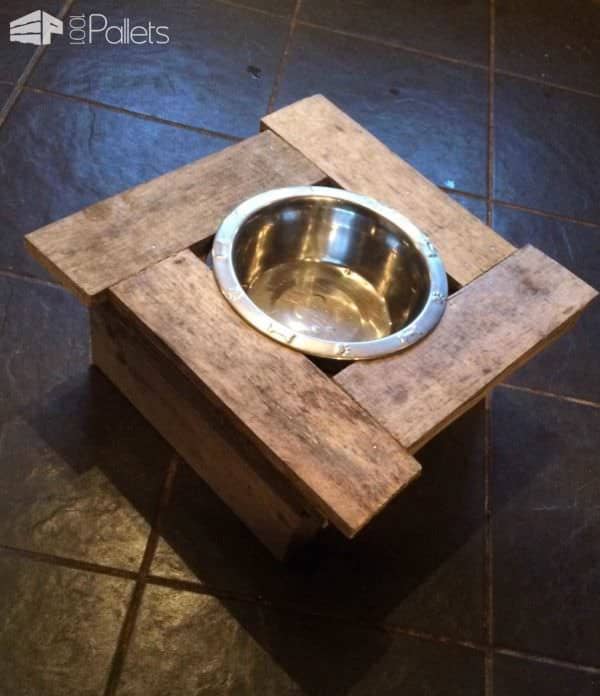 Pallet Doggy Dinner Table Animal Pallet Houses & Pallet Supplies Pallet Doggy Dinner Table Animal Pallet Houses & Pallet Supplies