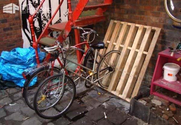 Bike stand from pallets sales