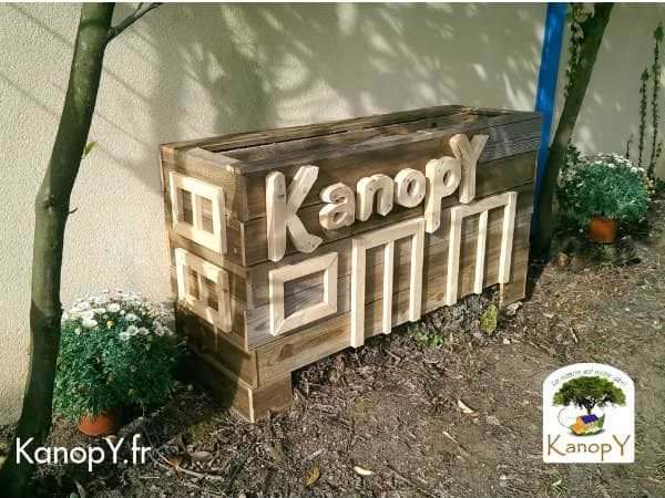 Composteur Kanopy / Pallet Compost Bin Kanopy Pallet Planters & Compost Bins Composteur Kanopy / Pallet Compost Bin Kanopy Pallet Planters & Compost Bins