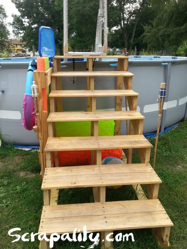 pallet-pool-steps-front