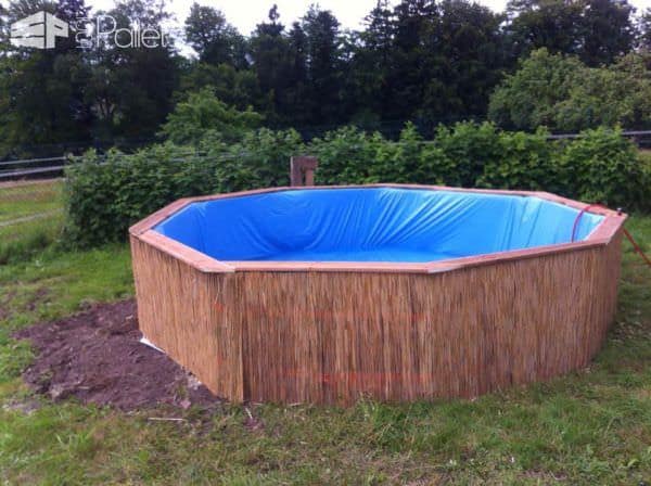 Swimming Pool Made Out of Wooden Pallets for Under $80 Pallets in the Garden Swimming Pool Made Out of Wooden Pallets for Under $80 Pallets in the Garden