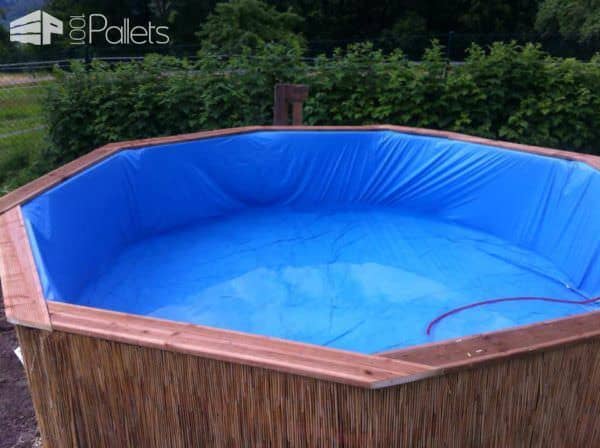 Swimming Pool Made Out of Wooden Pallets for Under $80 Pallets in the Garden Swimming Pool Made Out of Wooden Pallets for Under $80 Pallets in the Garden