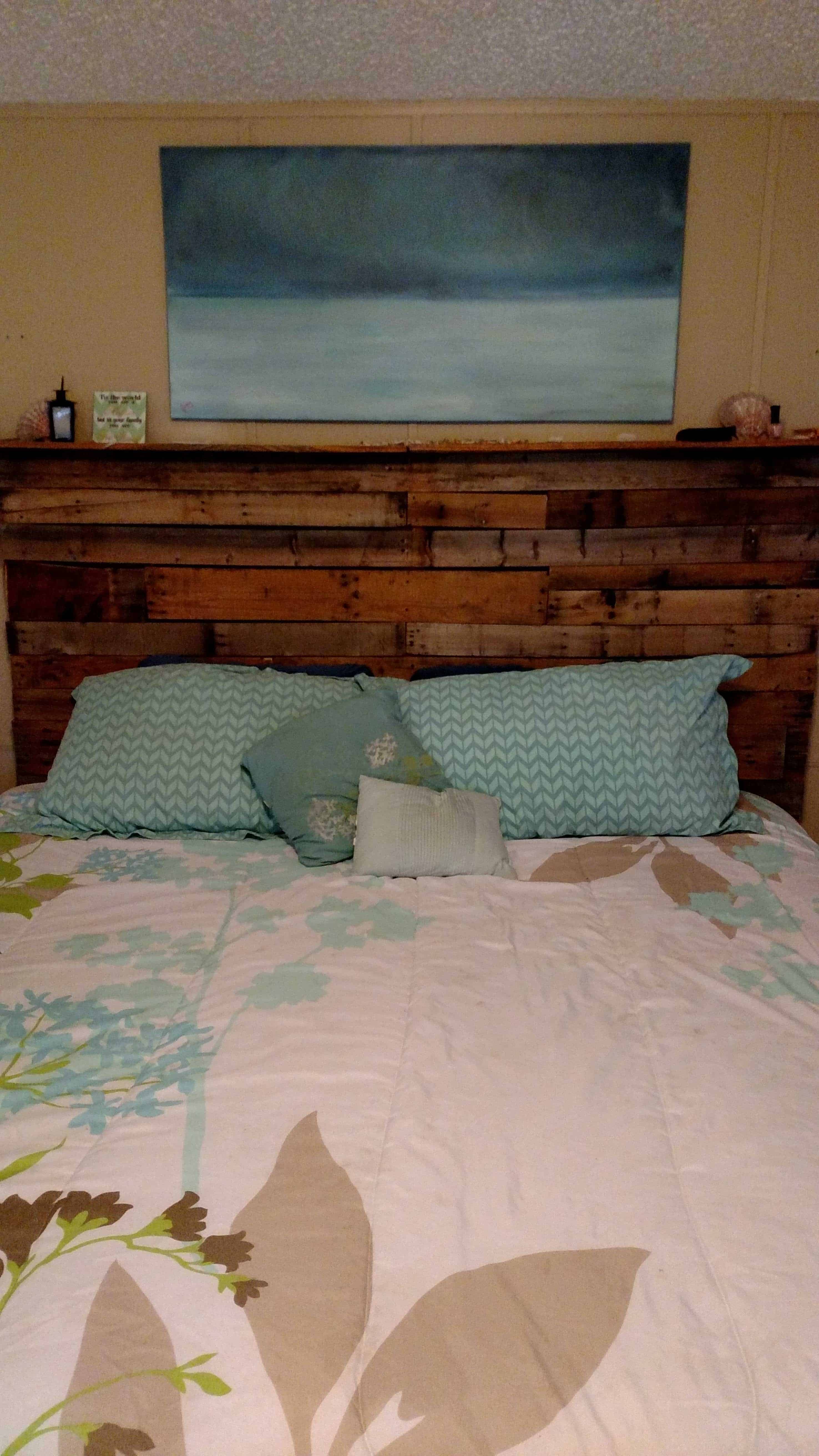Pallet Bed Headboard Made Out Of 3 Wooden Pallets • 1001 Pallets