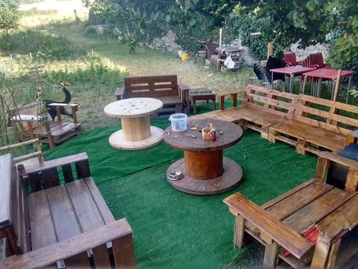 Pallet Chillout Zone • 1001 Pallets