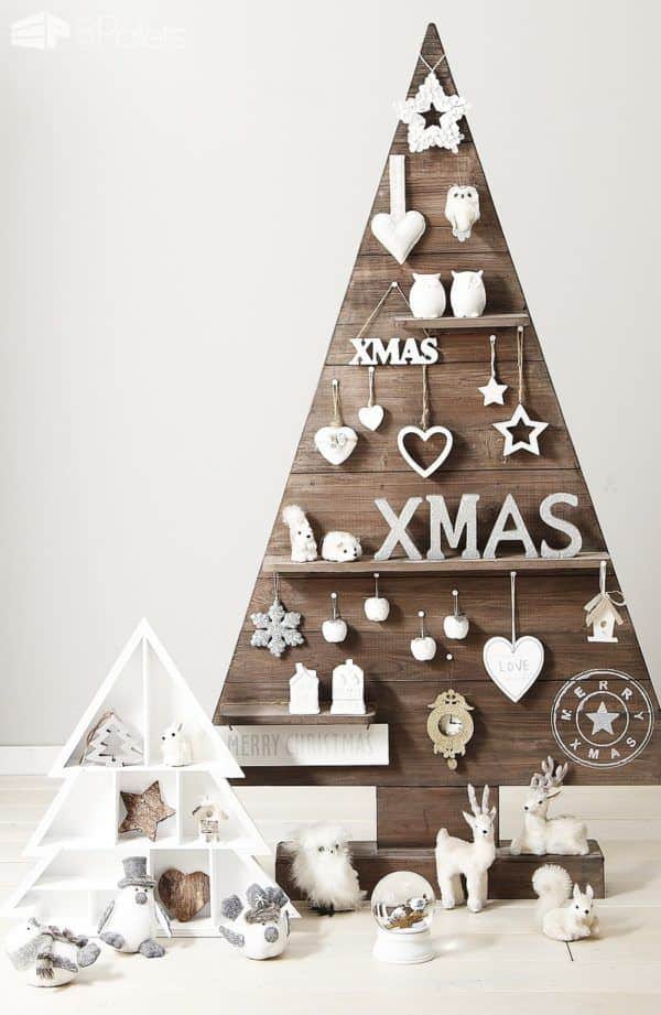 Pallet Christmas Trees34