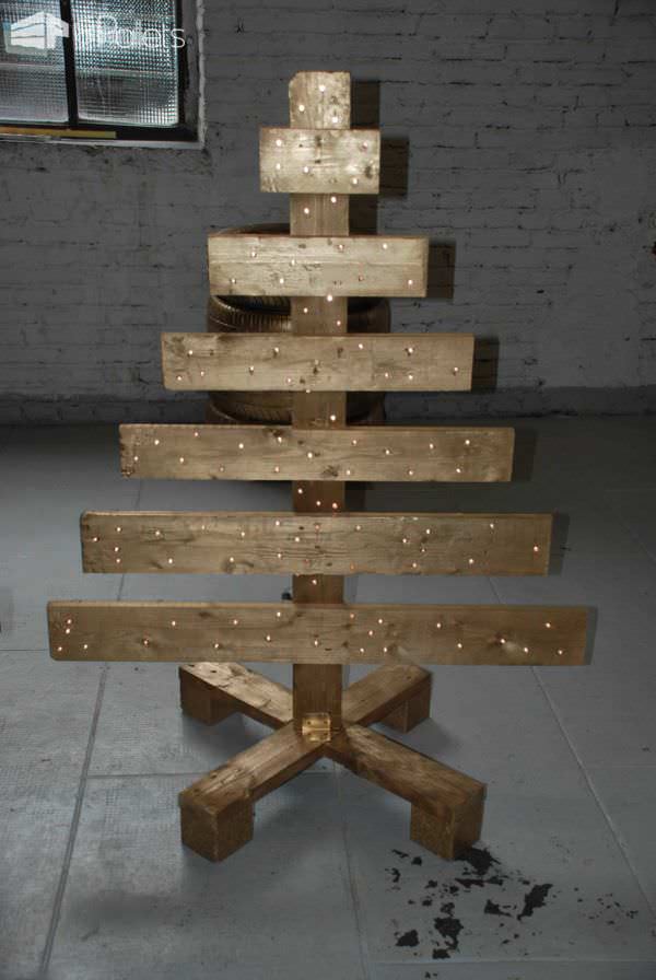 Pallet Christmas Trees1