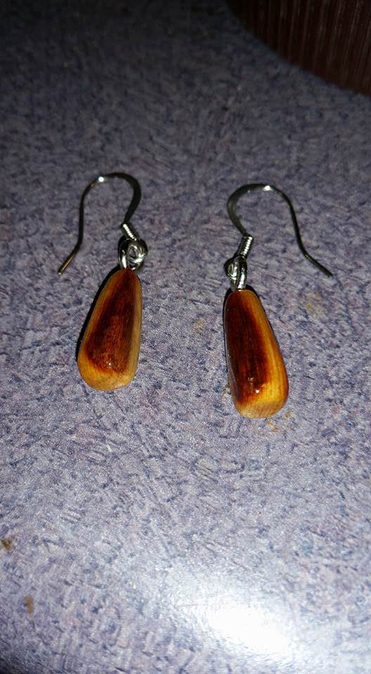 1001pallets.com-pallet-earrings3