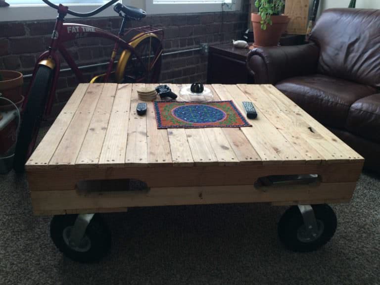 Pallet Builds • 1001 Pallets