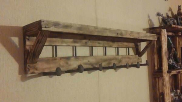 Pallet Coat Rack With Shelf 1001 Pallets 1001pallets Coat Rack With Shelf