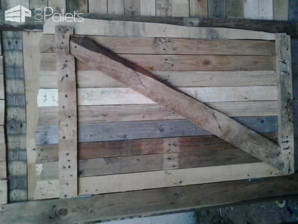 1001pallets.com-cabane-de-jardin-pour-enfants-children-garden-house4