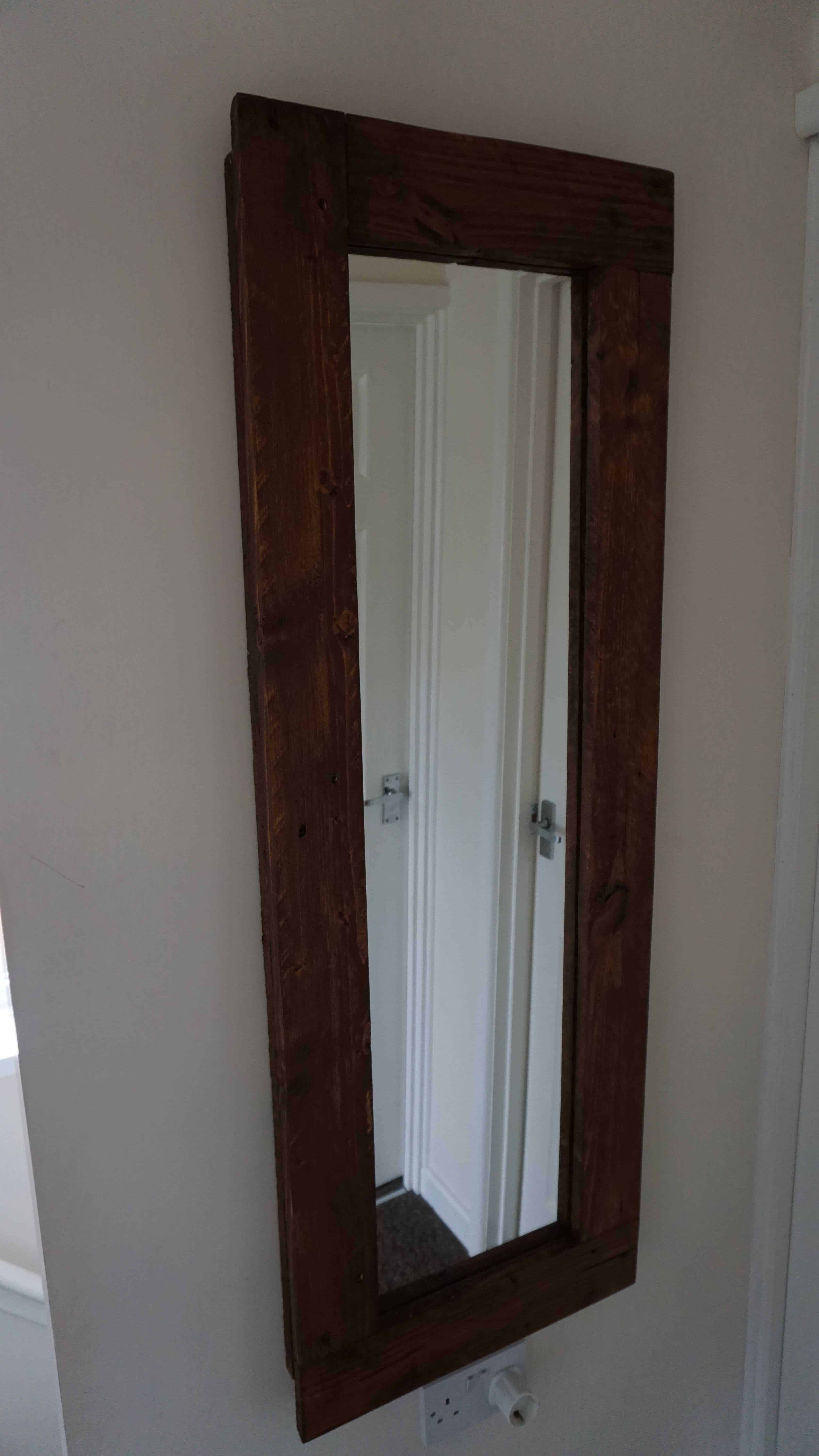 Gorgeous Pallet Mirror Frame • 1001 Pallets