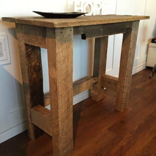 1001pallets.com-hefty-accent-table3