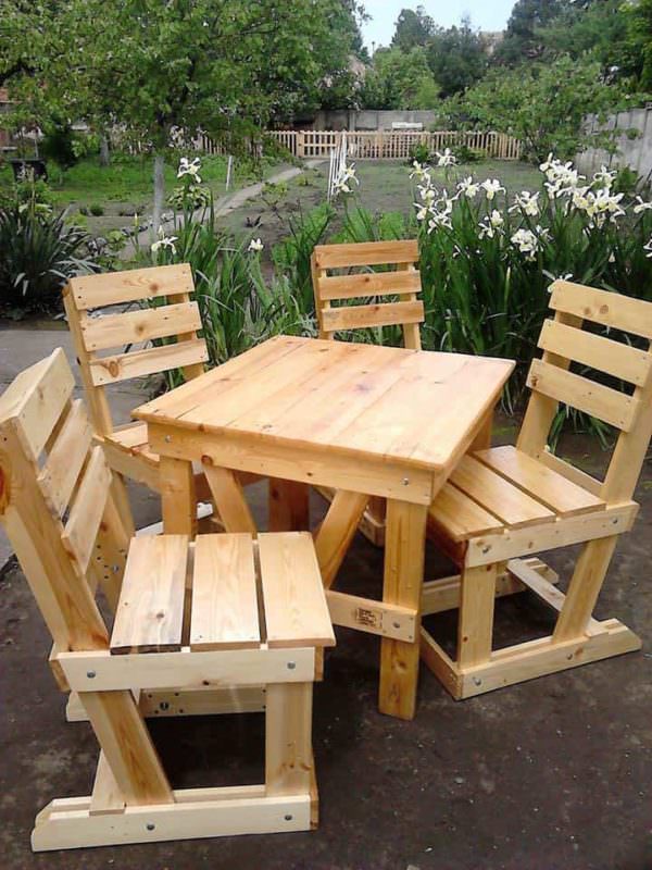 Pallet Wood Garden Dining Set 1