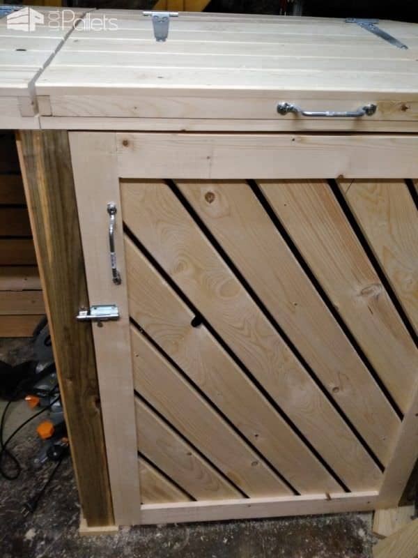 Stylish Pallet Trash/Recycling Bin Shed - Cache Poubelle Pallet Boxes & Chests Pallet Sheds, Cabins, Huts & Playhouses Stylish Pallet Trash/Recycling Bin Shed - Cache Poubelle Pallet Boxes & Chests Pallet Sheds, Cabins, Huts & Playhouses