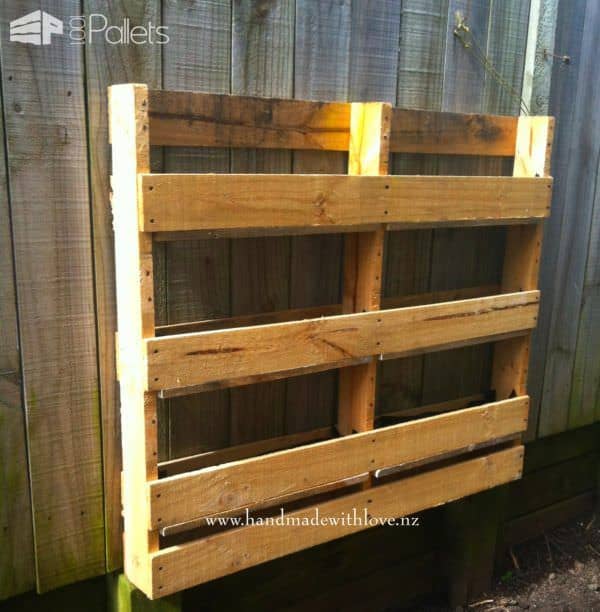 Pallet Herb Planter5