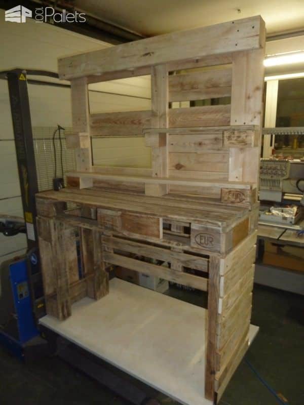 Mirrored Pallet Vanity Set2