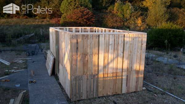 Wow Extra-large Pallet Storage Shed • 1001 Pallets