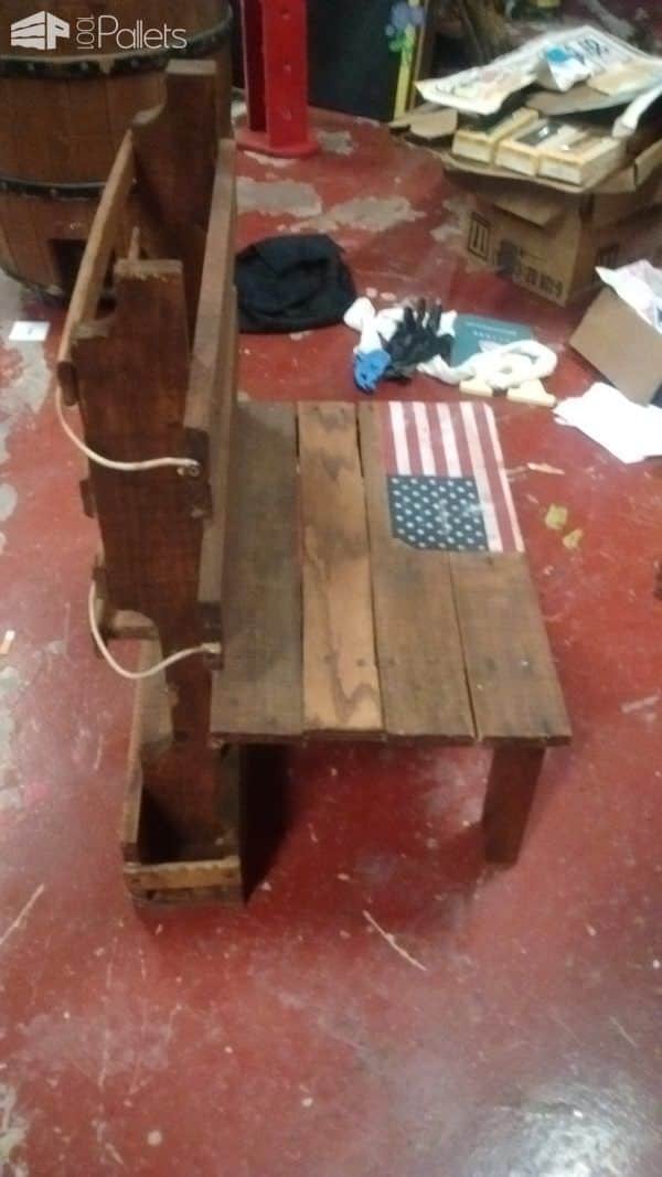 Handy Portable Pallet Gardening/Fishing Chair Pallet Benches, Pallet Chairs & Stools 
