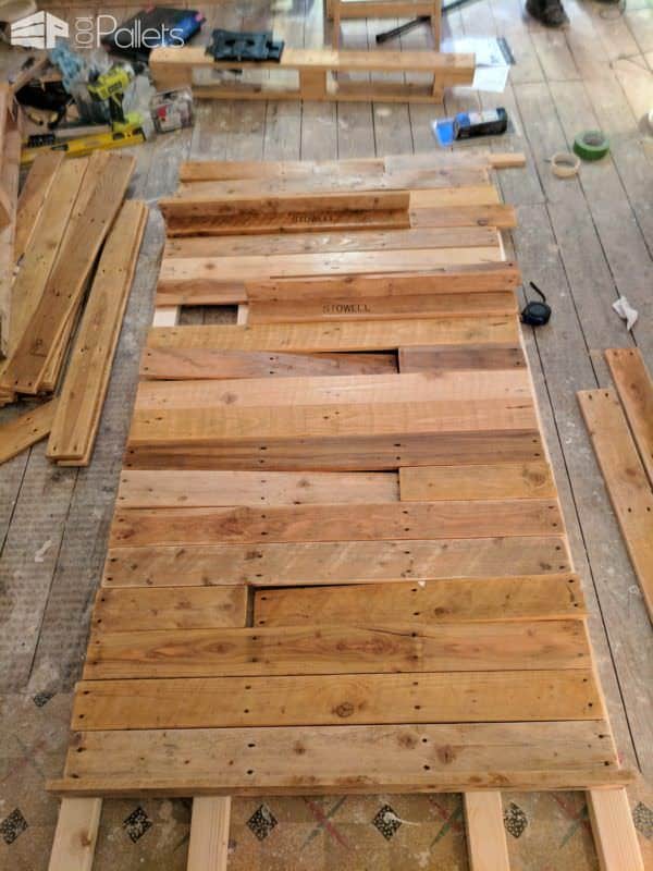 Feature Walls Using Pallets6