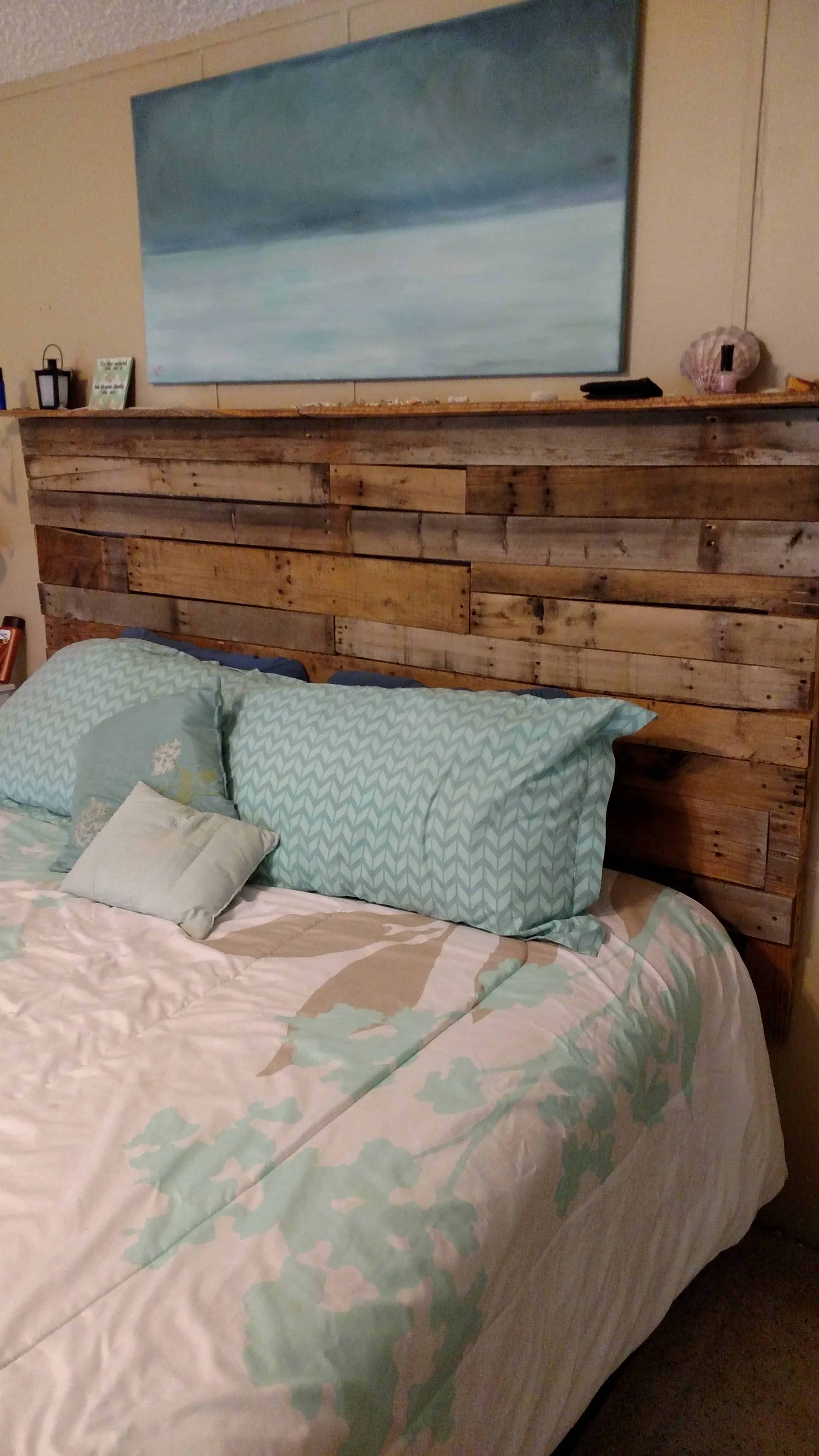 Tall, Rugged King Size Pallet Headboard â€¢ 1001 Pallets