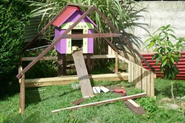 Our Best Pallet Chicken Coops, Hutches & Cages Animal Pallet Houses & Pallet Supplies Our Best Pallet Chicken Coops, Hutches & Cages Animal Pallet Houses & Pallet Supplies