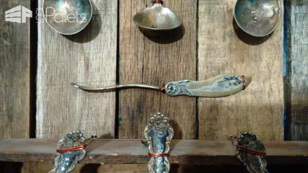 I loved the contrast of the very ornate flatware with the raw salvaged copper wire and the tarnished metal against the Pallet Wood Wall Display.