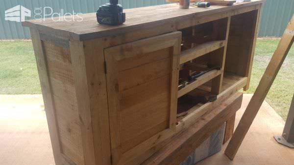 The pallet Rustic Buffet in process.