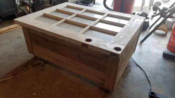 Lift Top Pallet Coffee Table Pallet Coffee Tables Lift Top Pallet Coffee Table