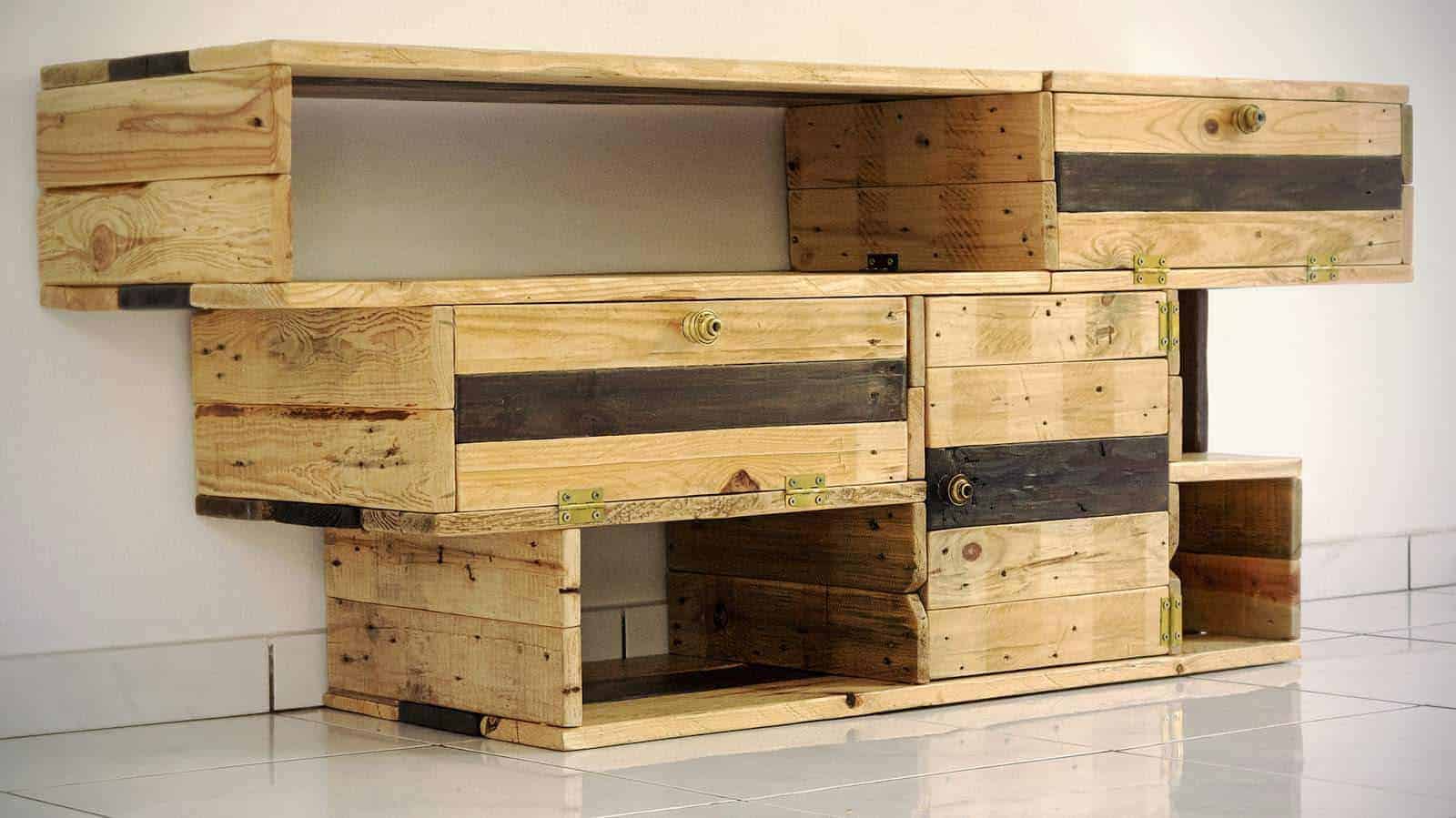 35 Amazing Tv Stands & Made Out Of Wood Pallets • 1001 Pallets
