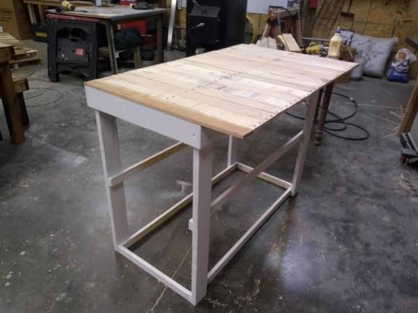 Pallet Wood Bar with Three Shelves DIY Pallet Bars Pallet Wood Bar with Three Shelves