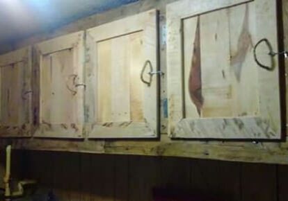 1001pallets.com-laundry-room-built-in-cabinet-05