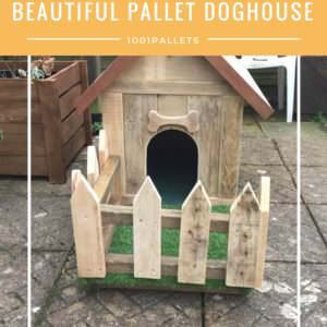 1001pallets.com-barkin-beautiful-pallet-doghouse-picket-fence-01