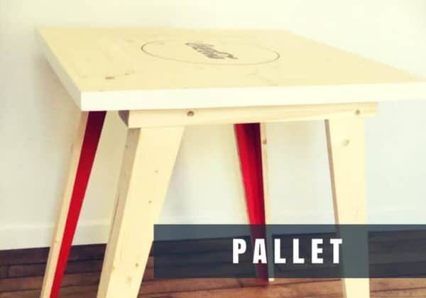 1001pallets.com-beautiful-pallet-bistro-table-with-soda-pop-logo-01