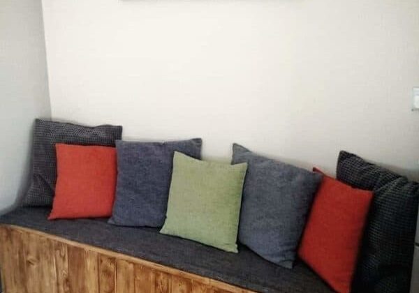1001pallets.com-bench-seat-600x750